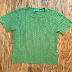 Jennifer Moore green short sleeve top size medium